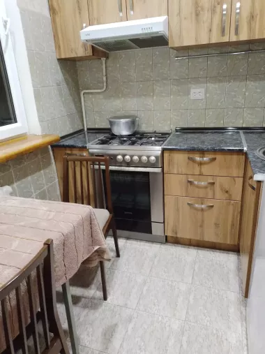 Сдаю 1- комнатную квартиру на ЧИЛАНЗАР- 8.