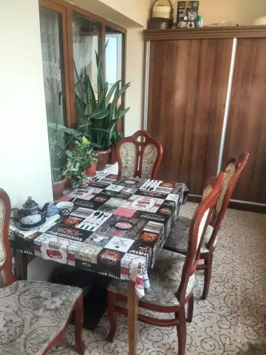 Сдаю квартиру 2/4/4 Юнусабад-5 туйхона Шохсарой