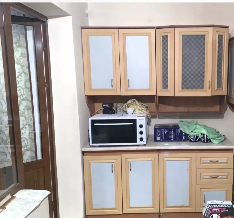 Сдаю квартиру 2/4/4 Юнусабад-5 туйхона Шохсарой