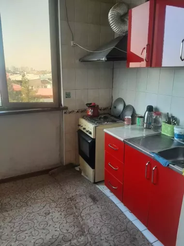 Сдаю квартиру 2/4/4 Юнусабад-5 туйхона Шохсарой