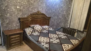 Сдаю квартиру 2/4/4 Юнусабад-5 туйхона Шохсарой