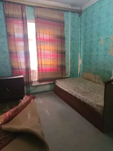 продам 2/4/9 сергели 8а