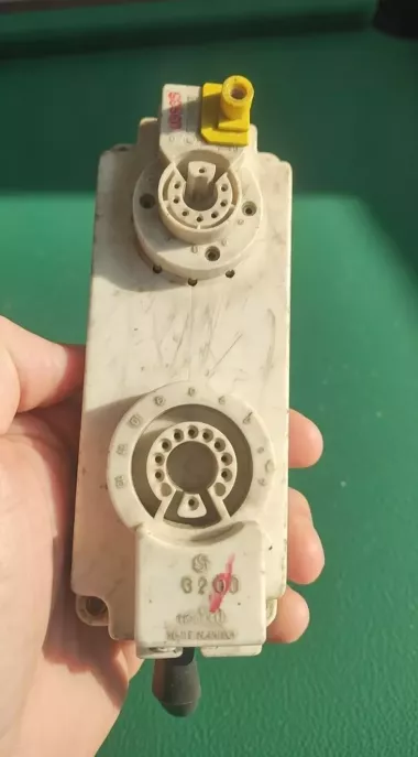 прибор для прострелки кинескопов