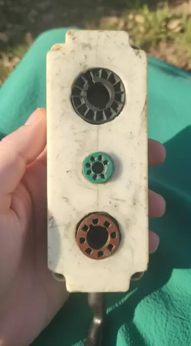 прибор для прострелки кинескопов