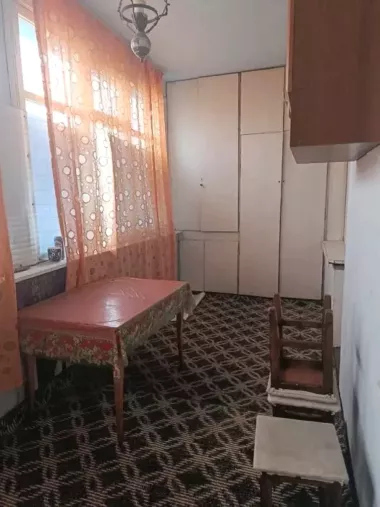 продам 2/4/9 сергели 8а