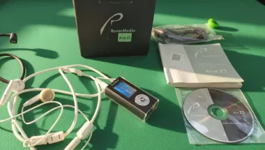 MP3-плеер RoverMedia Aria Z5