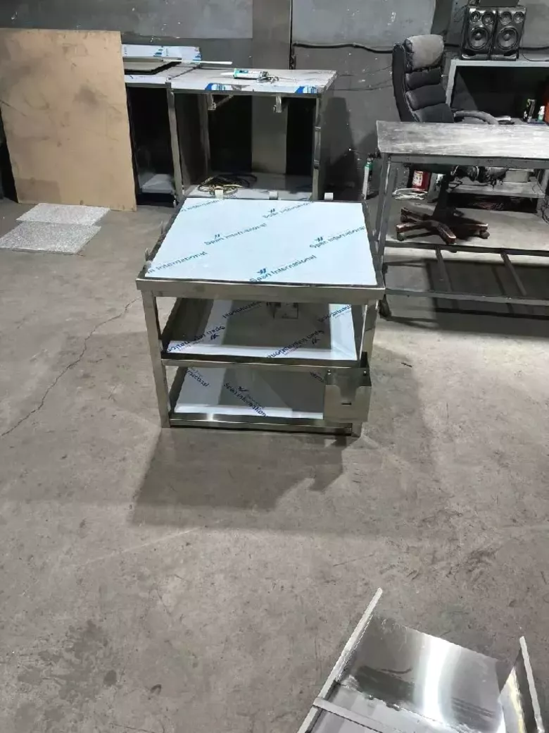 oshxonangiz uchun nerjaveykadan jihozlar