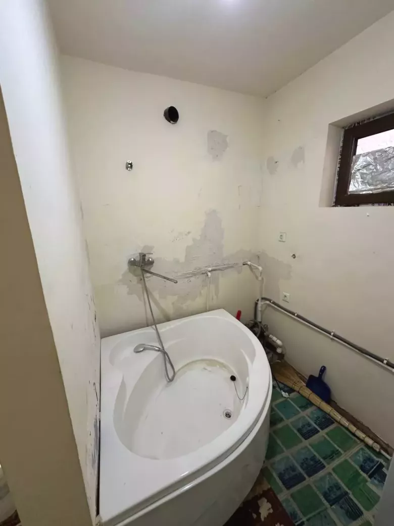 Сдам в аренду квартиру добропорядочным людям в карасу ориентир Нурафшан