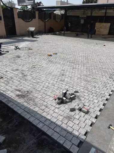 Брусчатка из гранита Куксарой ( Tiancheng Stone)