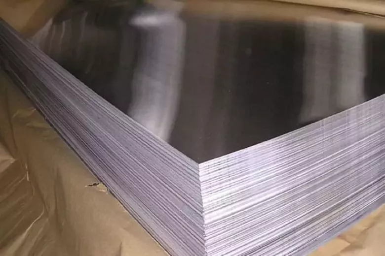 List metal asartiment