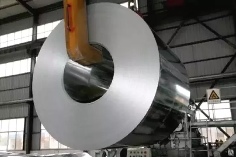 List metal asartiment