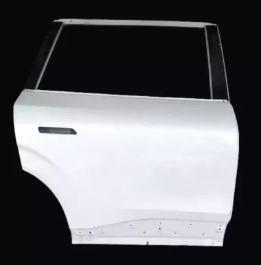 Eshik va har hil ehtiyot qismlar