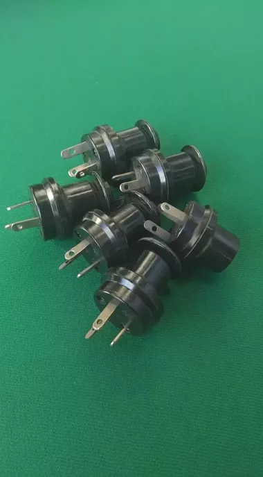 Вилка трехполюсная с плоскими контактами СССР