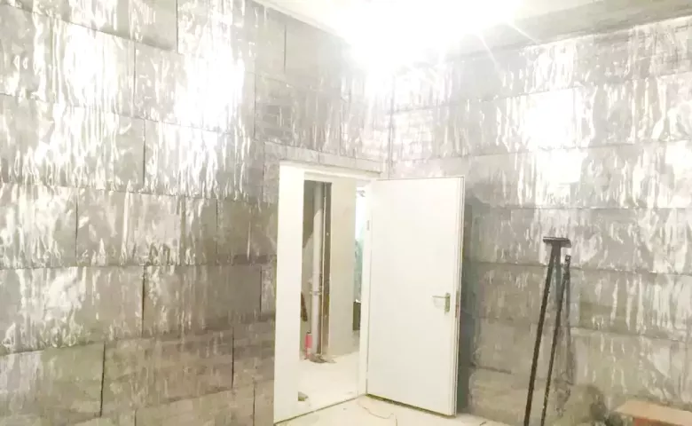 облицовка стен в рентгенкабинетах листовым свинцом