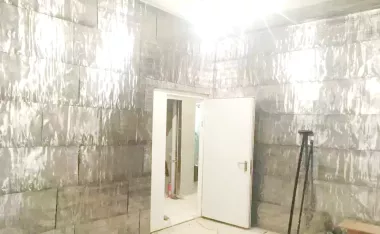 облицовка стен в рентгенкабинетах листовым свинцом