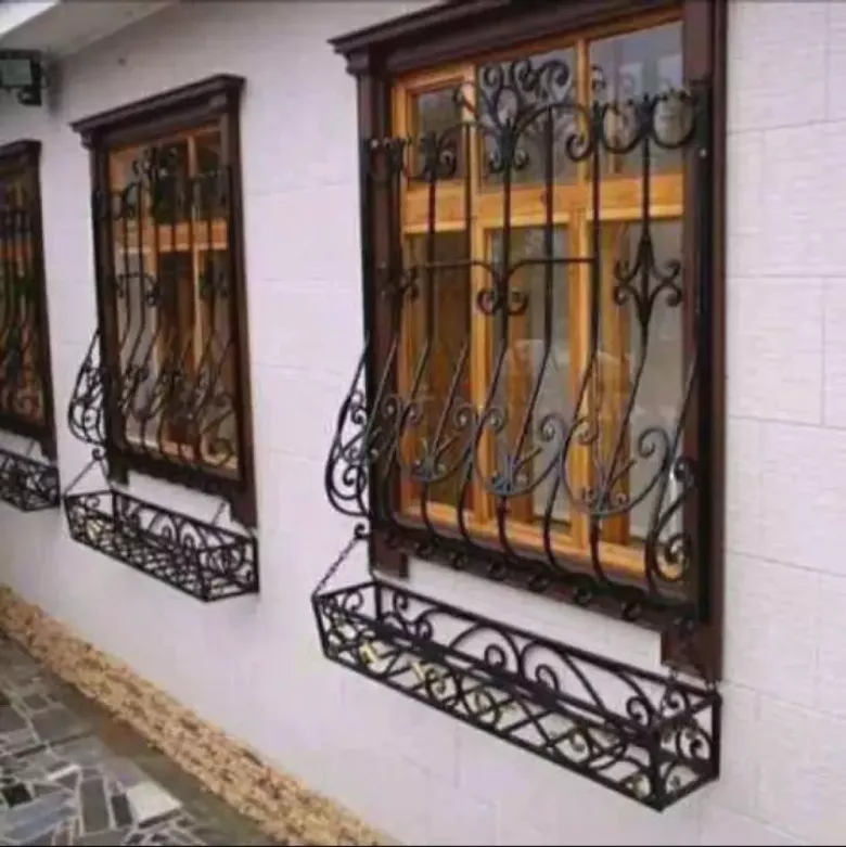 Решетки на окна, козырьки,перила, ограждения