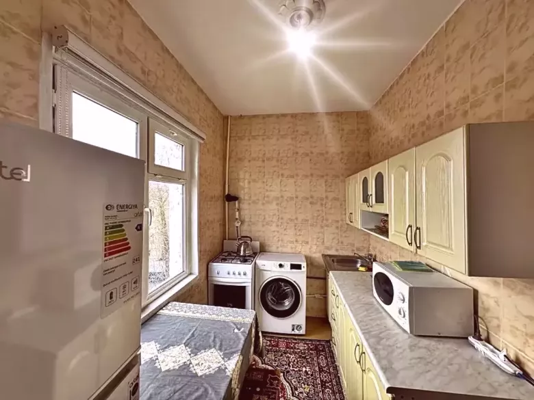 Массив; Карасу 1. ( Ресторан: DUNYO ).