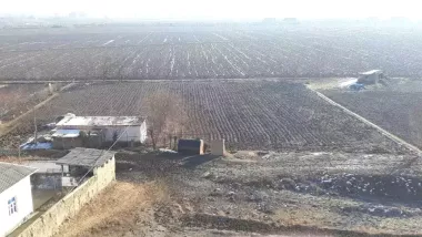 СРОЧНО Сурхондарё вил Кумкургон 35 сотих сотилади. Булиб хам сотамиз