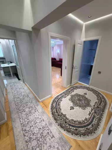 Продаю свою квартиру 3/5/9 ул. Элбек 17