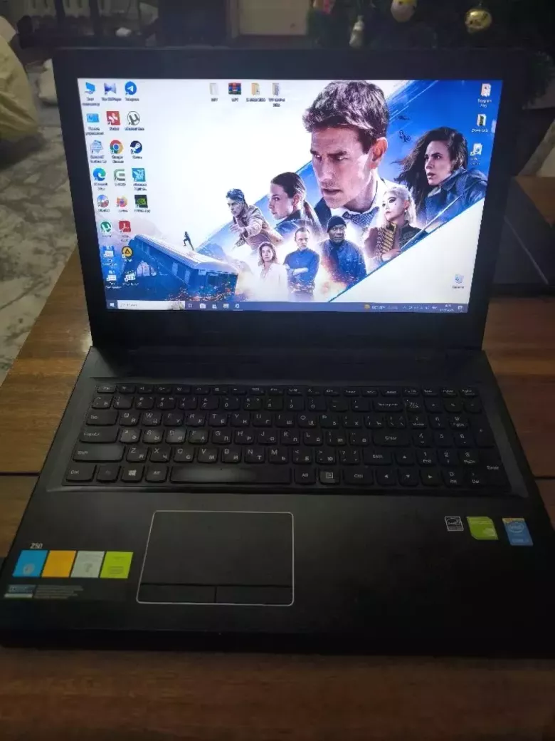 LENOVO 15,6" Z50 - Core i7, NVIDIA, подходит для работы, учёбы