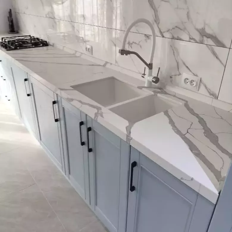 Столешницы с искусственного камня