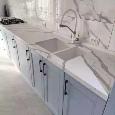 Столешницы с искусственного камня