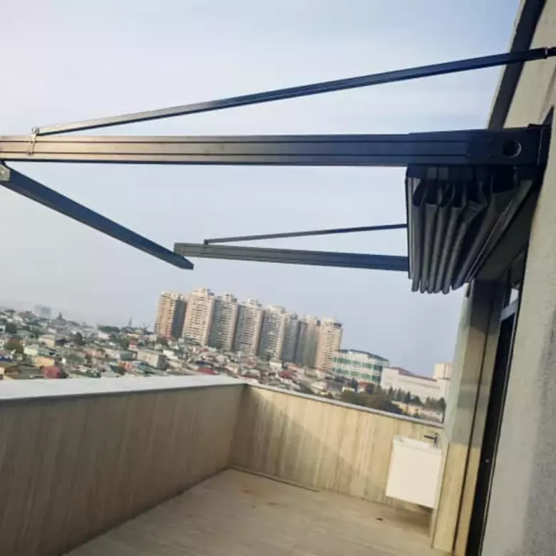 Motorli to'xtatilgan pergola tizimi Подвесная система перголы автомат