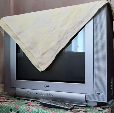 Телевизор LG Flatron 51 см. Оригинал