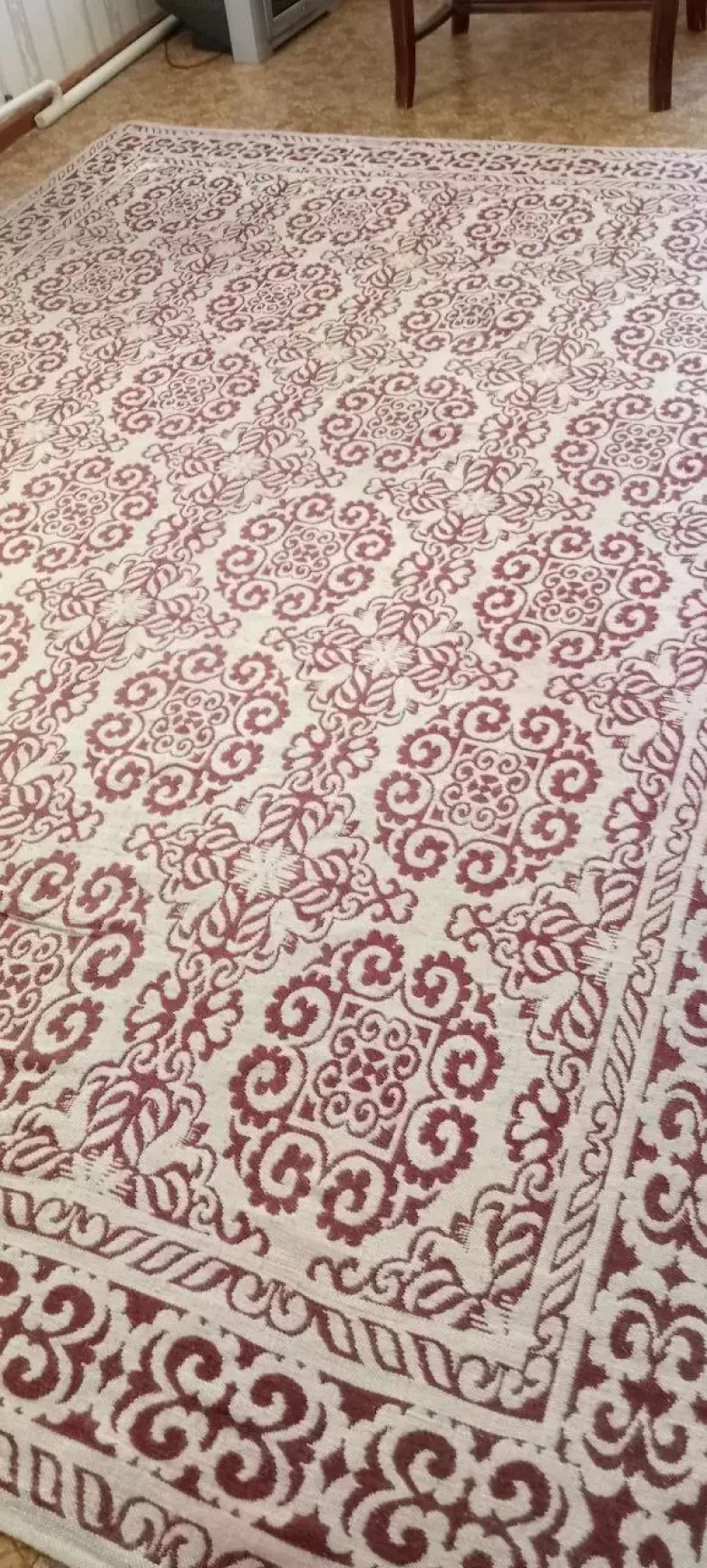 Палас шерстяной