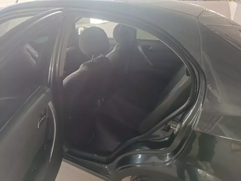 продаю срочно торг уместен