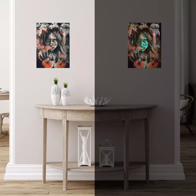 Светящаяся картина: " Защити меня от лукавого."