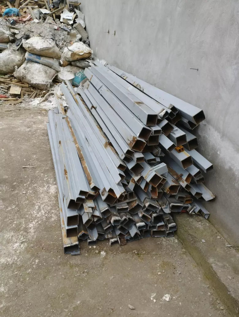 Ассалому алейкум Металом оламиз хархил турдаги чугун темир ва Алюмен,Мис,Латун.