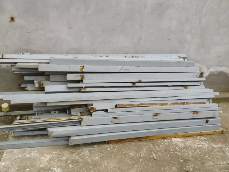 Ассалому алейкум Металом оламиз хархил турдаги чугун темир ва Алюмен,Мис,Латун.