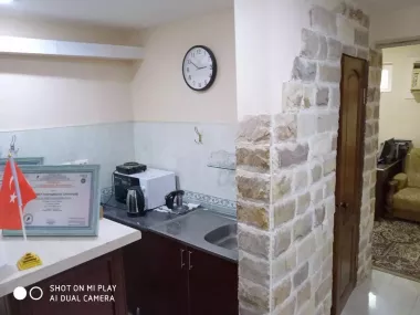 55 кв м неж фонд Новомосковская , 1 эт вдоль дороги , внутри квартала.