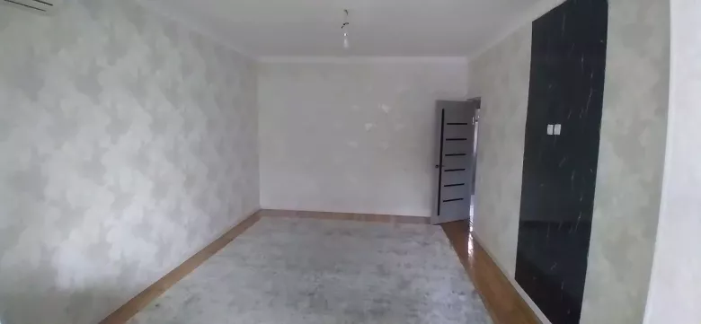 Сдаю квартиру 2³/2/4 Хумаюн Геофизика НИИ Нейрохирургии