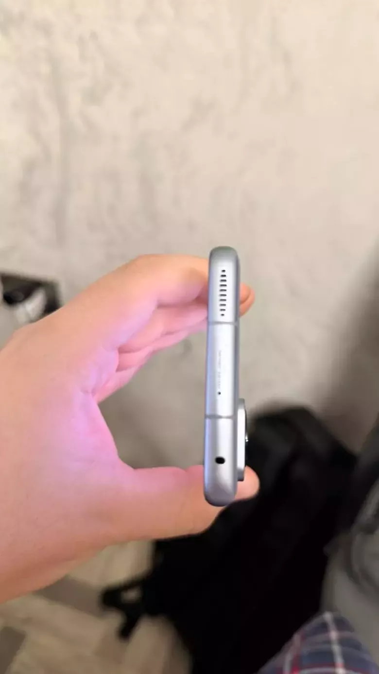 Продаю Xiaomi 12 Blue, 12 ГБ ОЗУ / 256 ГБ, срочно, торг