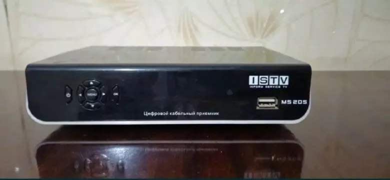 Цифровая кабельная приставка IS TV M5 205