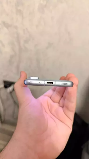 Продаю Xiaomi 12 Blue, 12 ГБ ОЗУ / 256 ГБ, срочно, торг