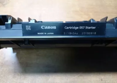 Картридж Canon 057 оригинальный с чипом
