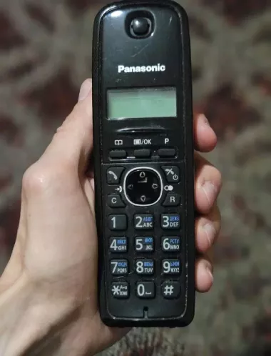 Panasonic KX-TG1612 радиотелефон