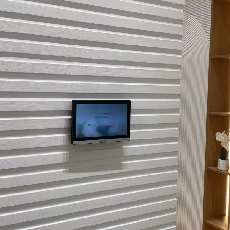 Установка камер и домофонов HIKVISION