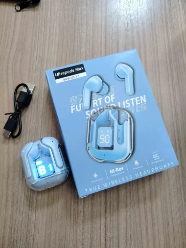 Ultrapods Max Wireless 5.3 sotiladi Yangi holatga yaqin, juda chiroyli ko‘k rang