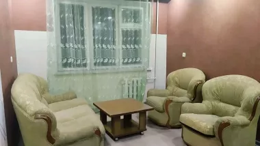 сдам свою 1/5/5 квартиру,М.горький — 3/7