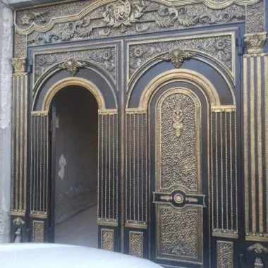 Darvoza kraska qilish — 3/7