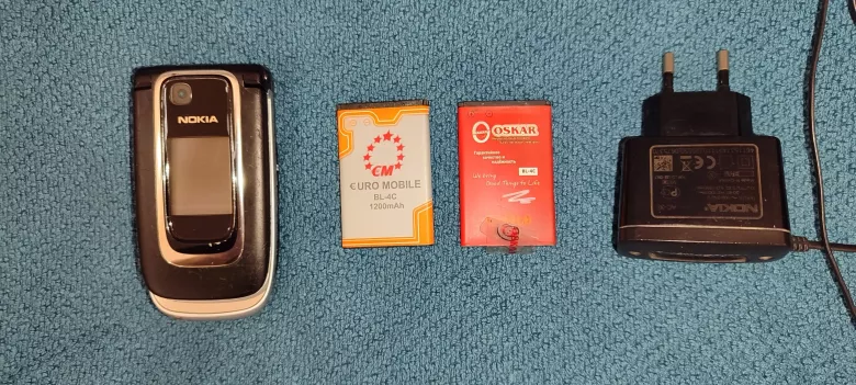 Мобильный телефон. Nokia 6131 — 3/3