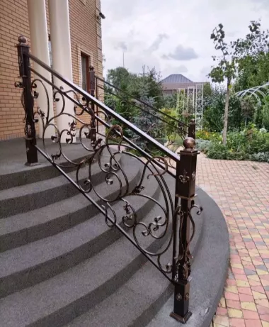 Изготовление решетки, перила, козырьки, навесы — 4/7