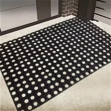 грязезащитный резиновый коврик ячеистой структуры