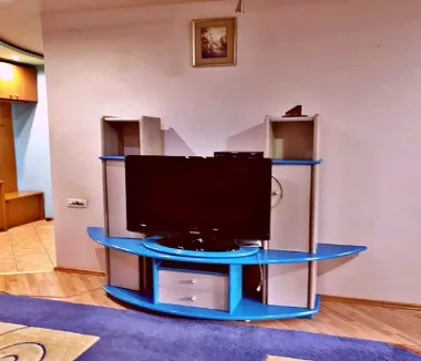 массив Фируза. Эко Базар. 2х комнатная. — 3/8