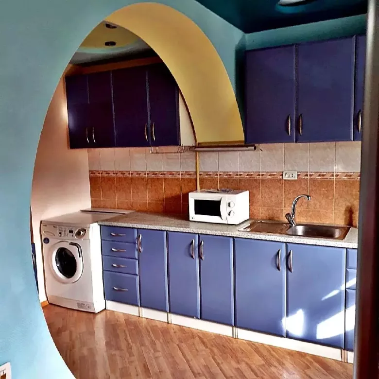 массив Фируза. Эко Базар. 2х комнатная. — 4/8