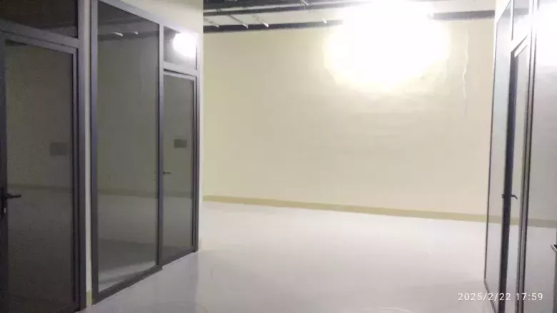 СРОЧНАЯ ПРОДАЖА! Угловой Магазин в новом ТЦ «Строй Март» / Ибн Сино Савдо Маркази — 3/6